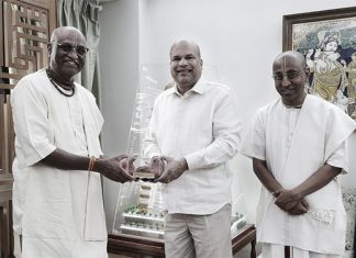 Moragoda visits Akshaya Patra Foundation in Bengaluru to study mid-day meal programme